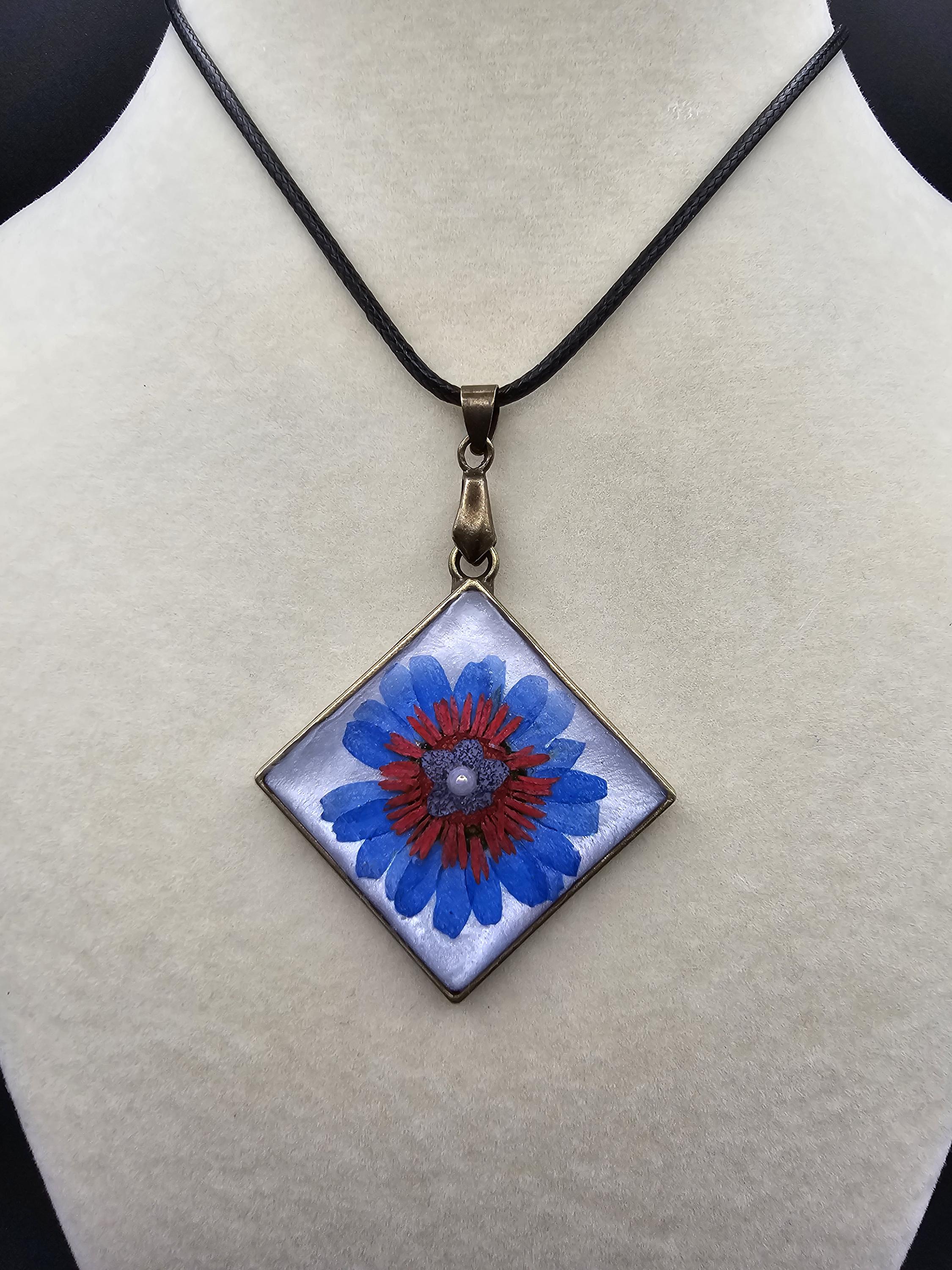 Jewelry, Necklace, Pendant